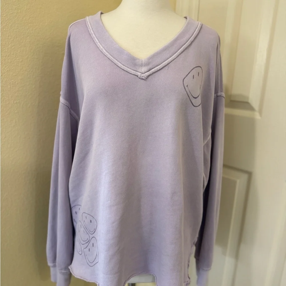 Aerie Smiley Sweatshirt Top